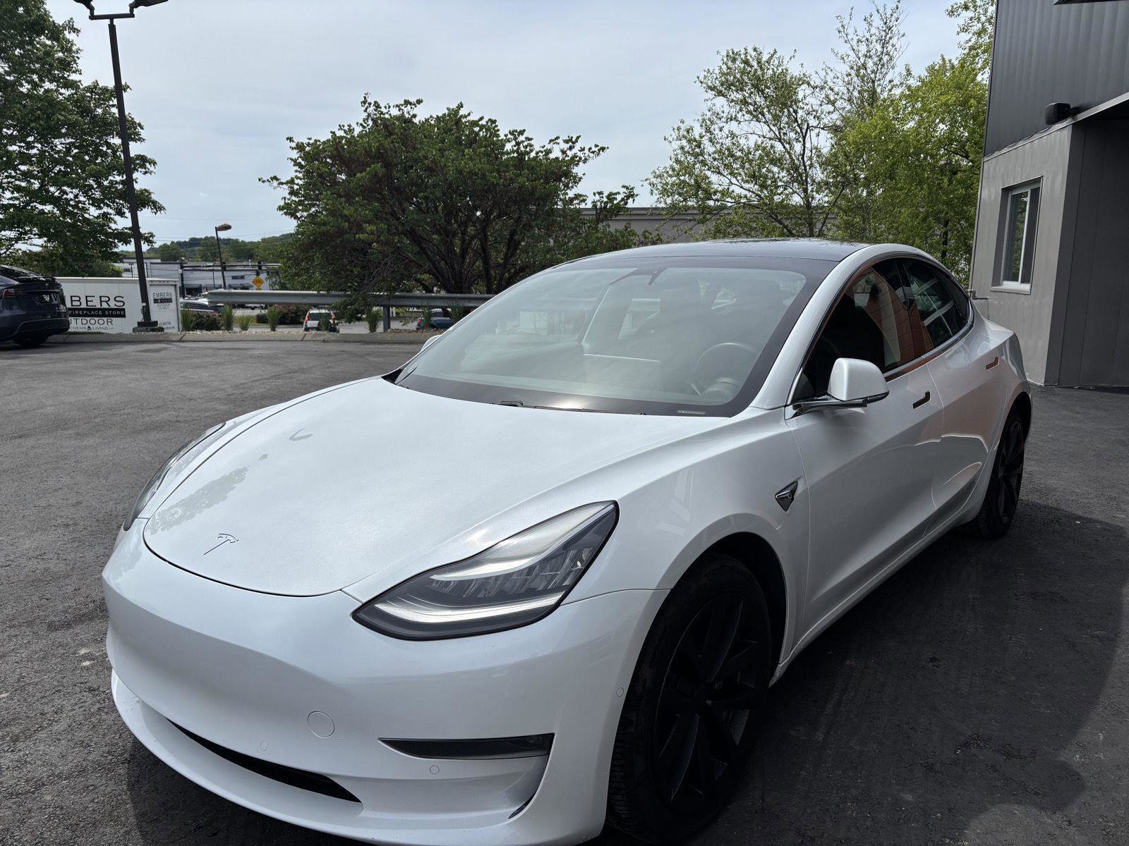 Used 2020 Tesla Model 3 Long Range AWD/4WD image 5