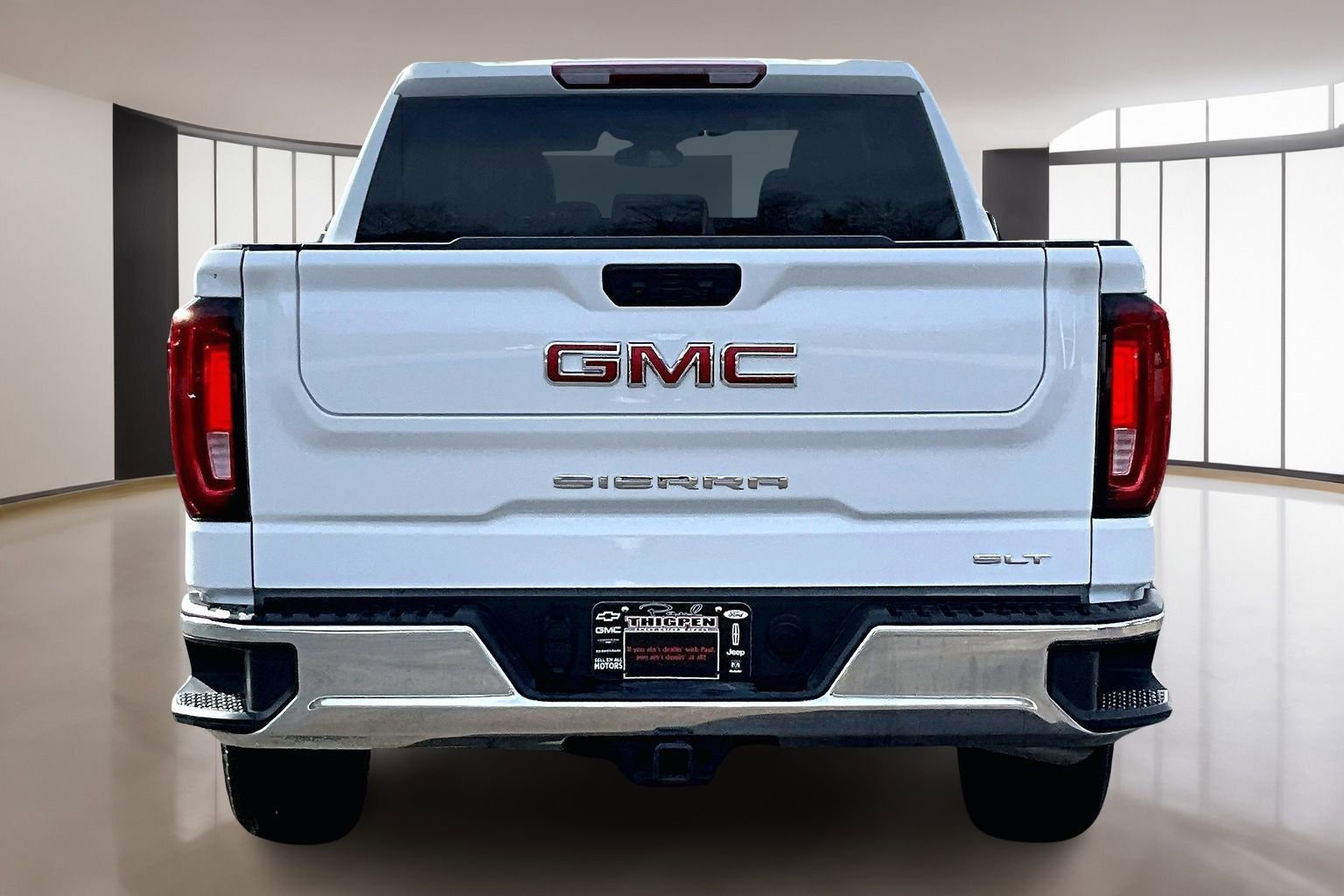 Used 2025 GMC Sierra 1500 SLT image 5