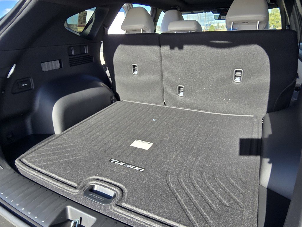 New 2026 Hyundai Tucson Limited image 30