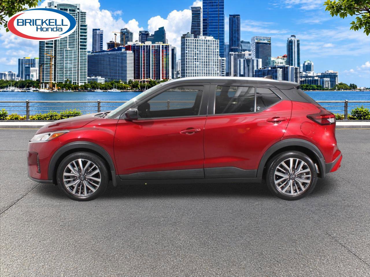 Used 2023 Nissan Kicks SV FWD image 2