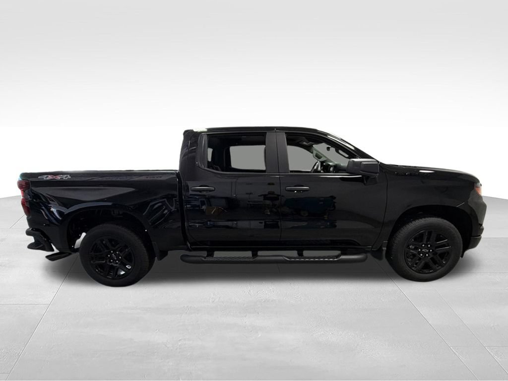 New 2026 Chevrolet Silverado 1500 Custom w/ Rally Edition AWD/4WD image 10