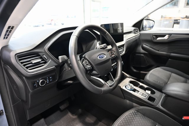 Used 2023 Ford Escape Active w/ Tech Pack #2 image 22