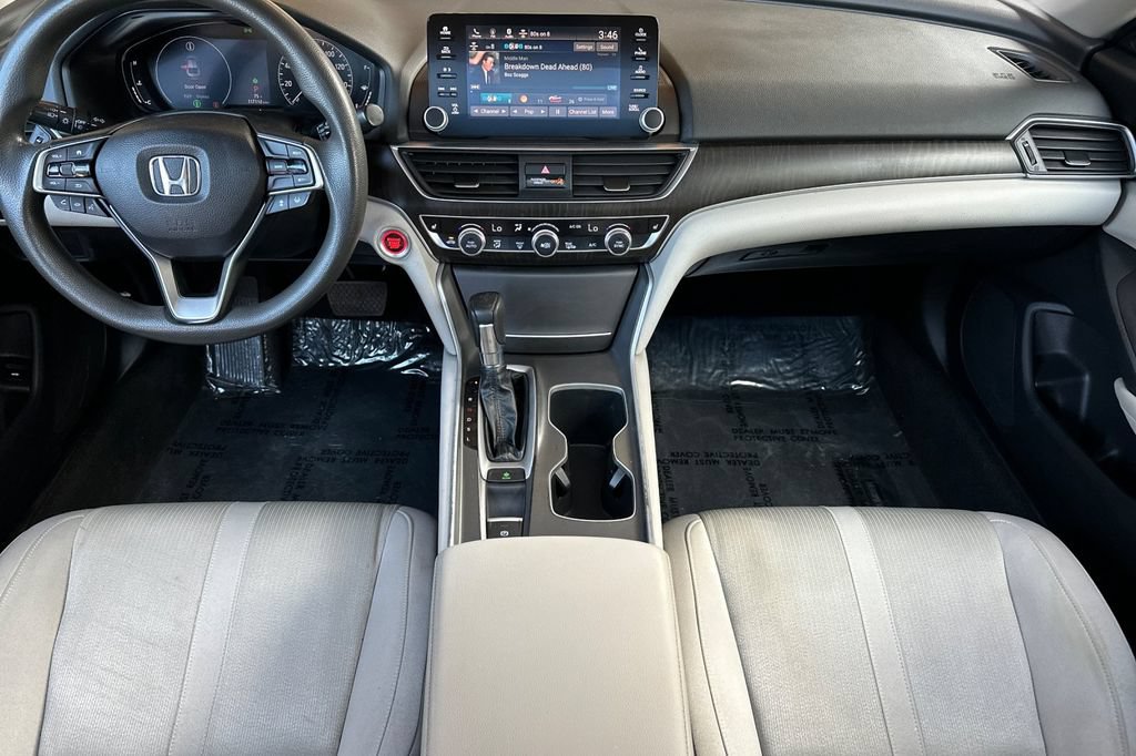 Used 2018 Honda Accord EX image 13