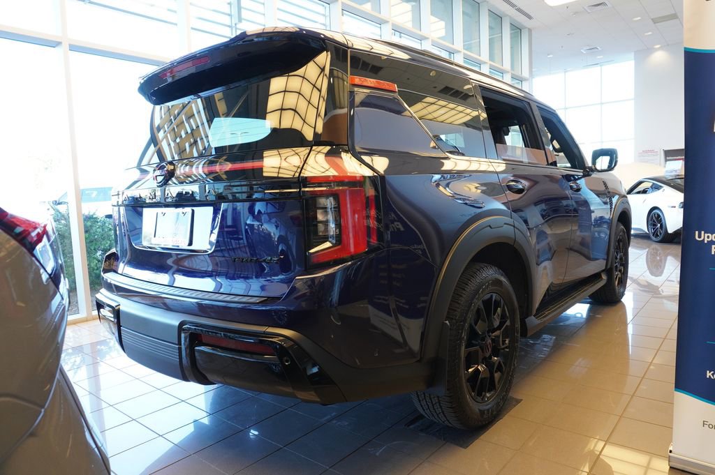 Certified 2025 Nissan Armada PRO-4X w/ Pro-4X Premium Package image 3