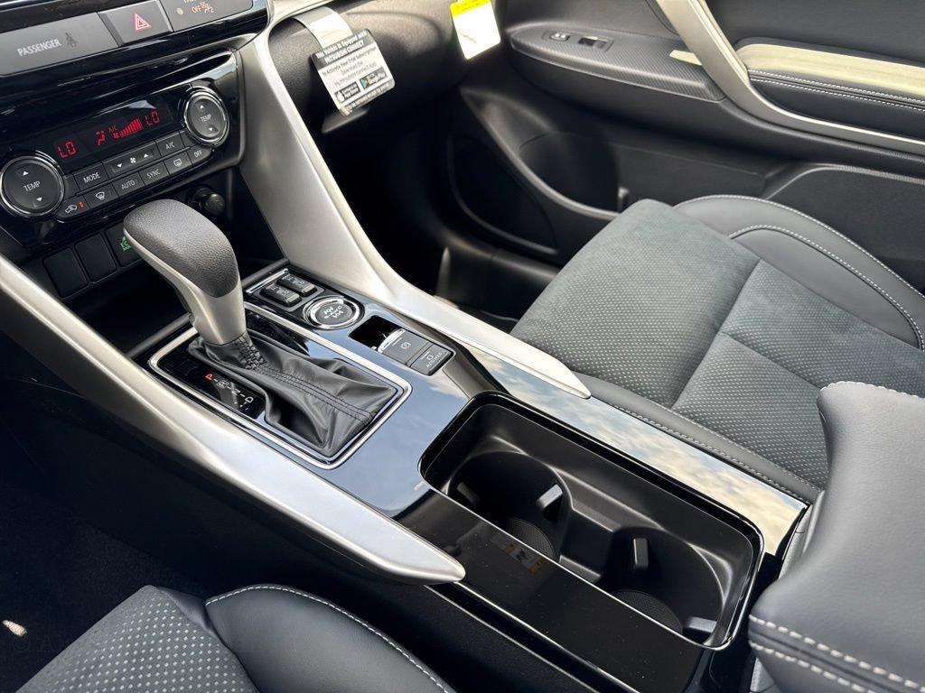 New 2026 Mitsubishi Eclipse Cross SE AWD/4WD image 10