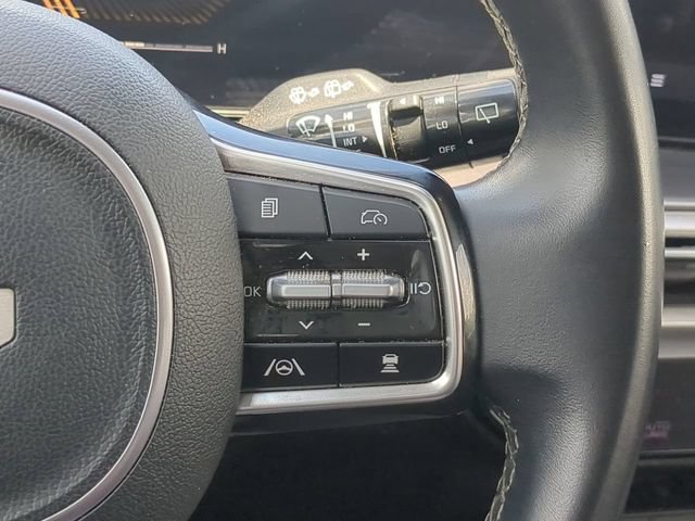 Used 2024 Kia Sorento S FWD image 31