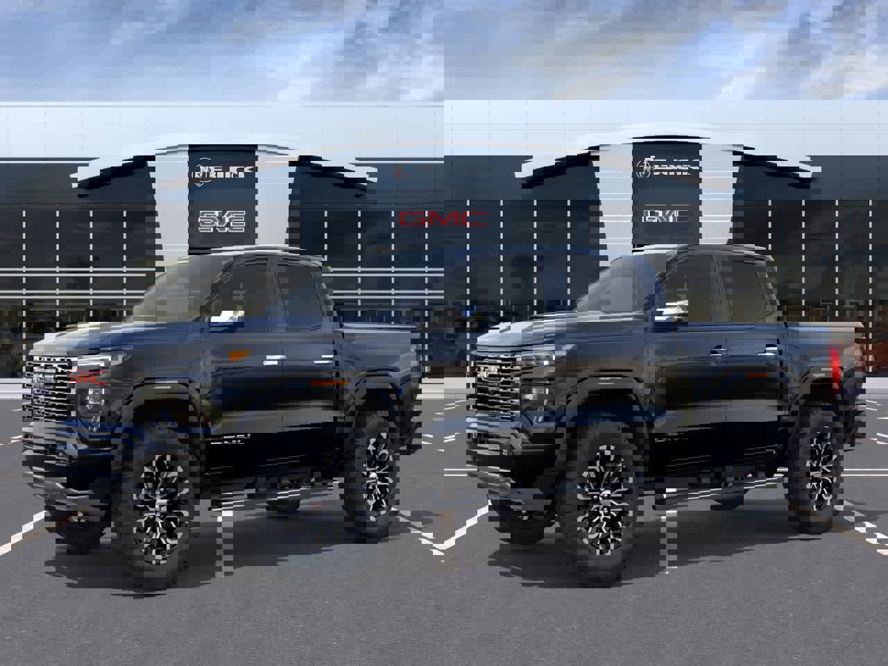 New 2026 GMC Canyon Denali image 2