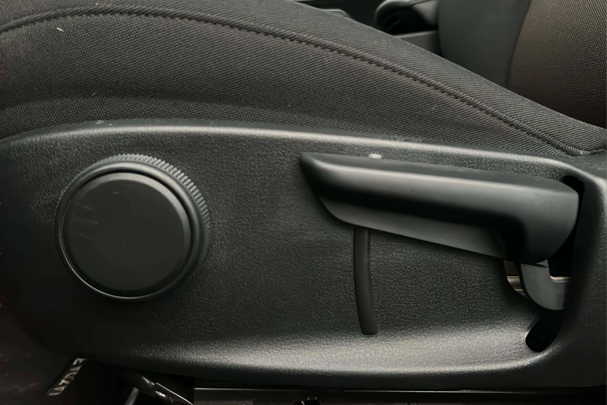 Used 2021 MAZDA MAZDA3 s image 44