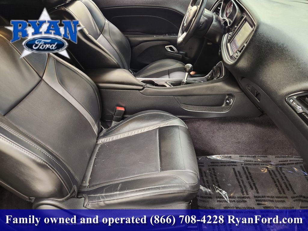 Used 2016 Dodge Challenger R/T Plus image 10