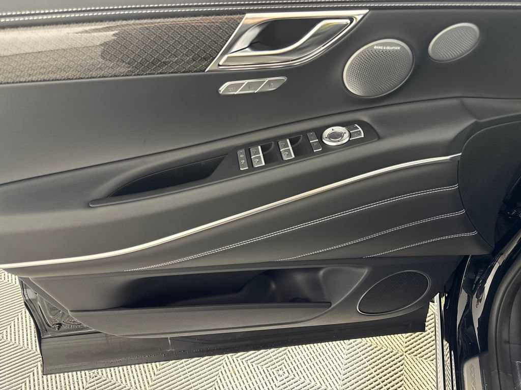 New 2026 Genesis GV80 3.5T e-SC AWD/4WD image 11