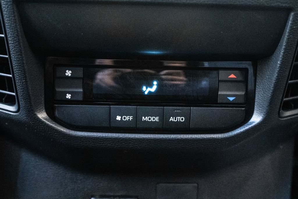 Used 2023 Toyota Sequoia SR5 AWD/4WD image 36
