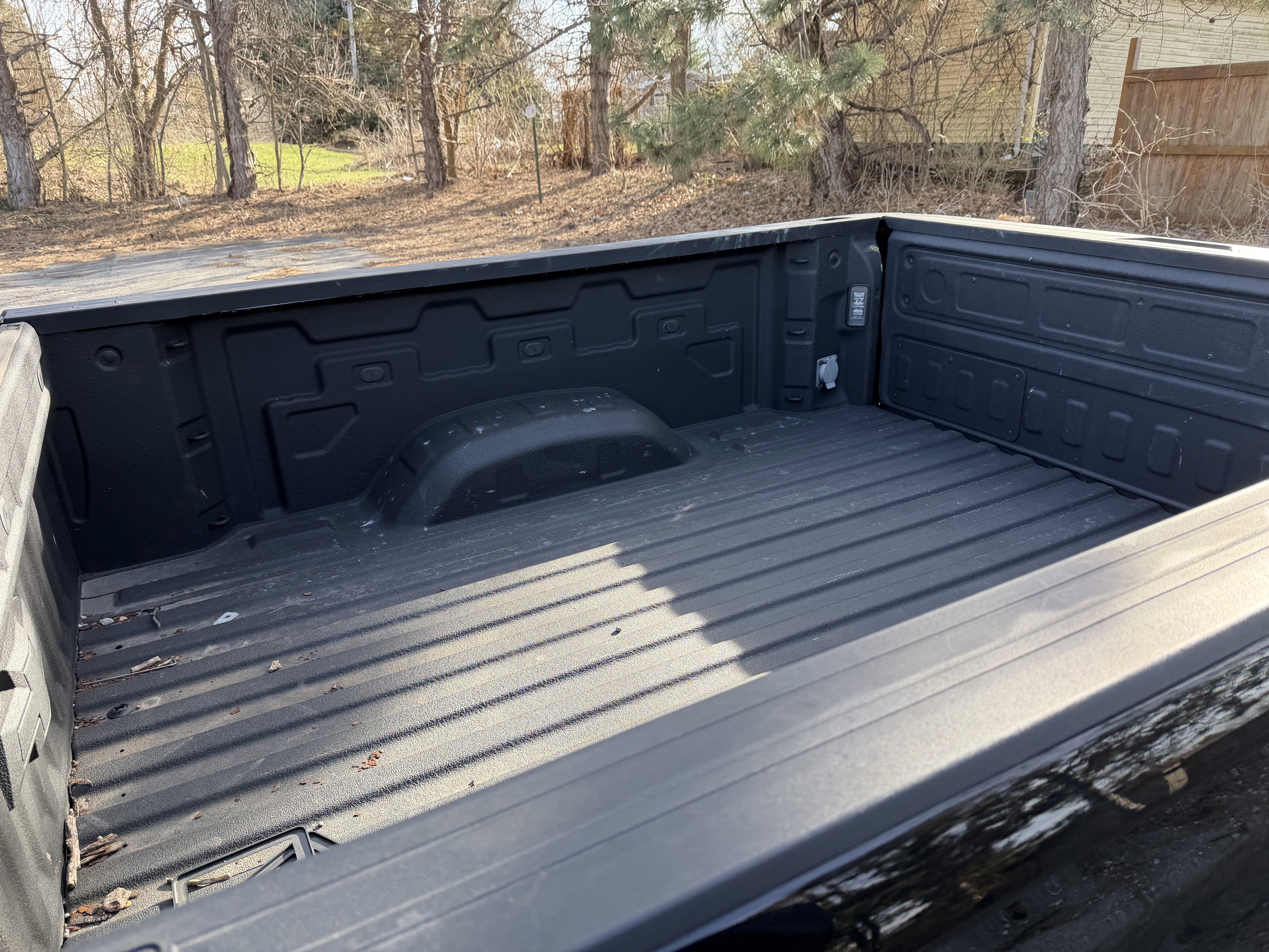 Used 2022 Chevrolet Silverado 2500 LTZ w/ LTZ Plus Package image 15