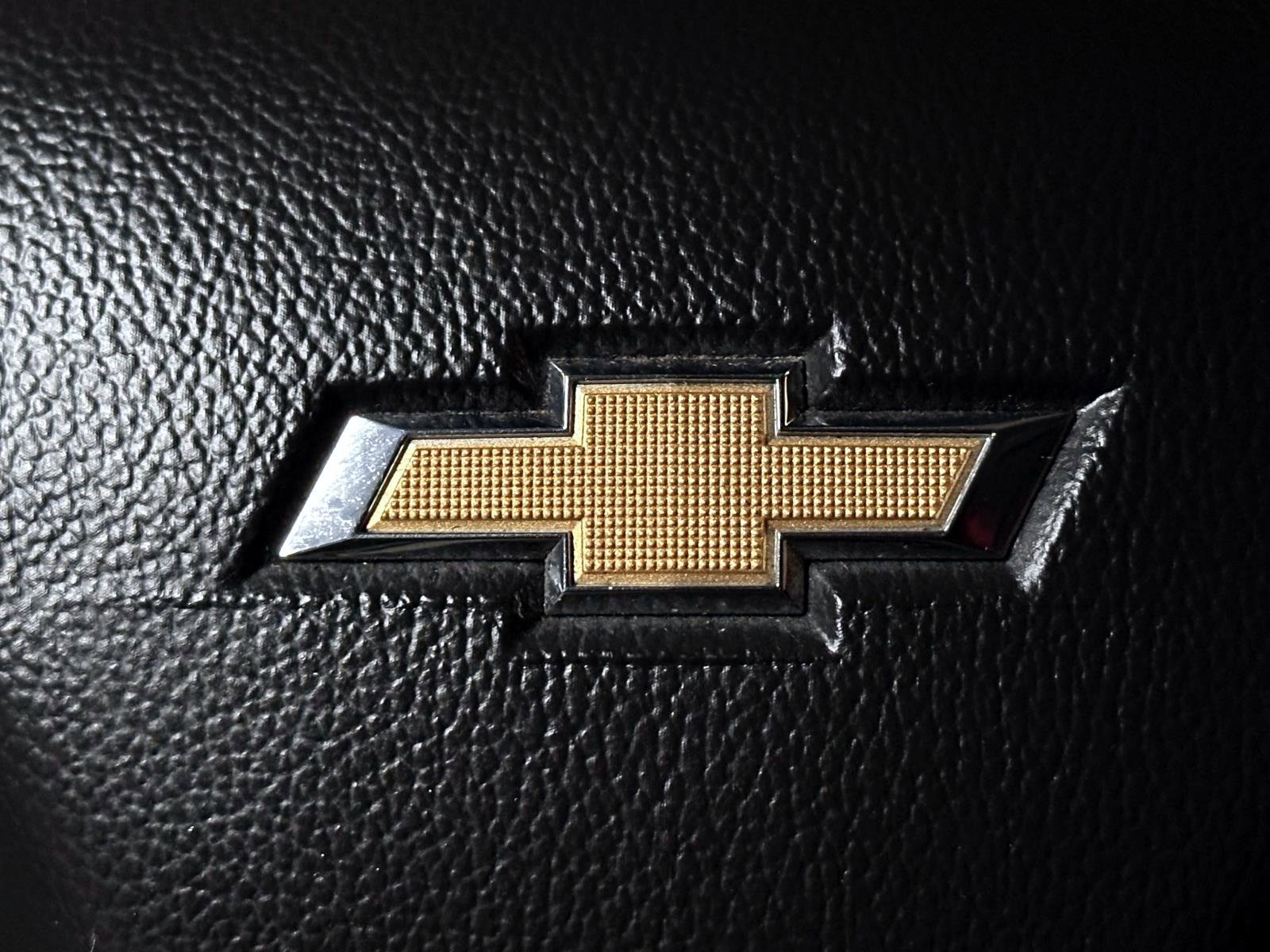 Used 2018 Chevrolet Cruze LT w/ Convenience Package image 24