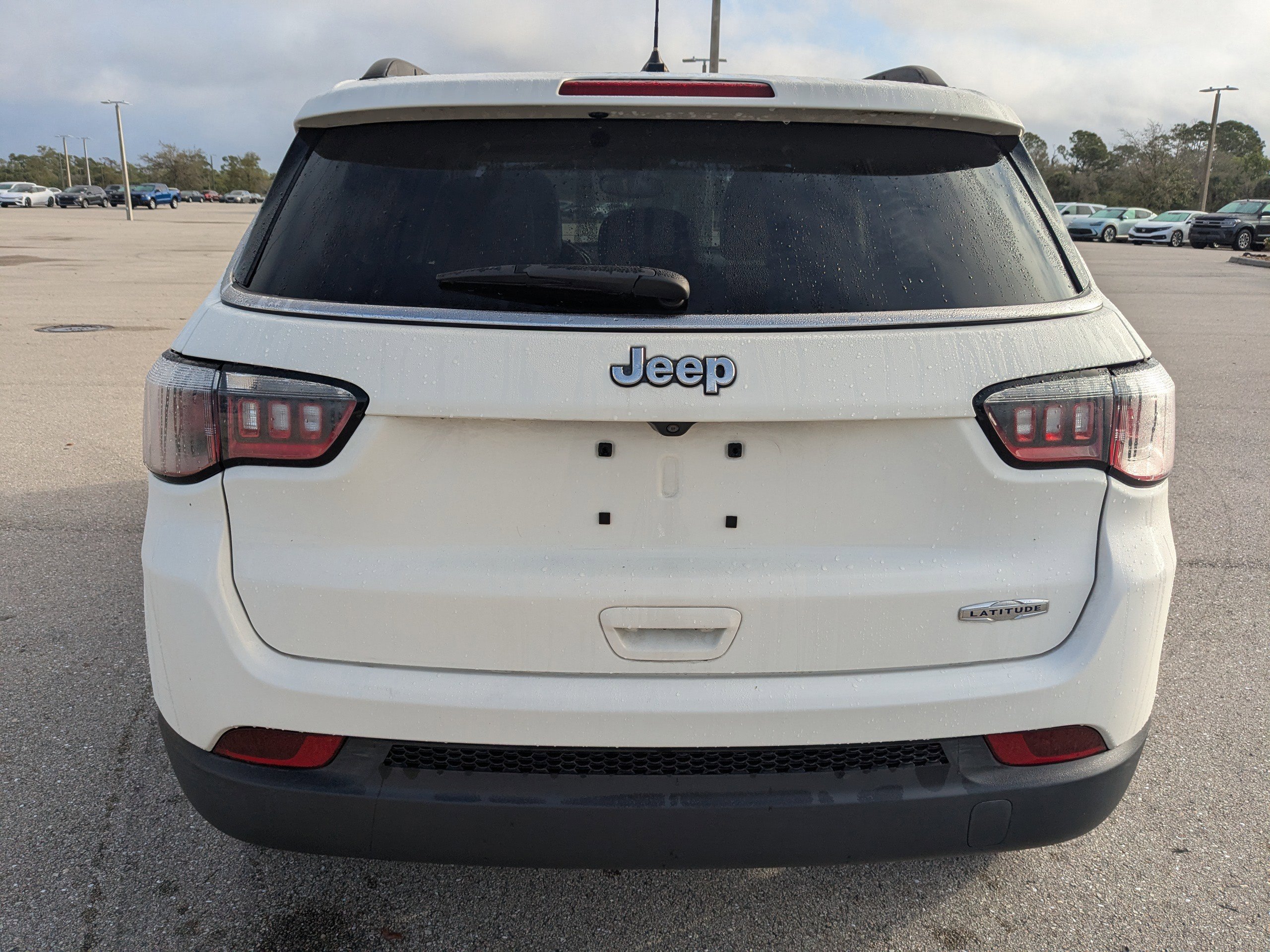 Used 2018 Jeep Compass Latitude image 6