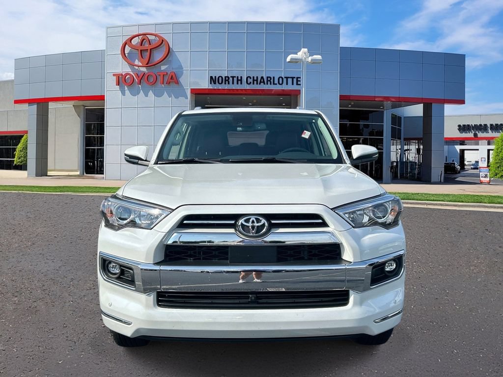 Used 2024 Toyota 4Runner Limited AWD/4WD image 3