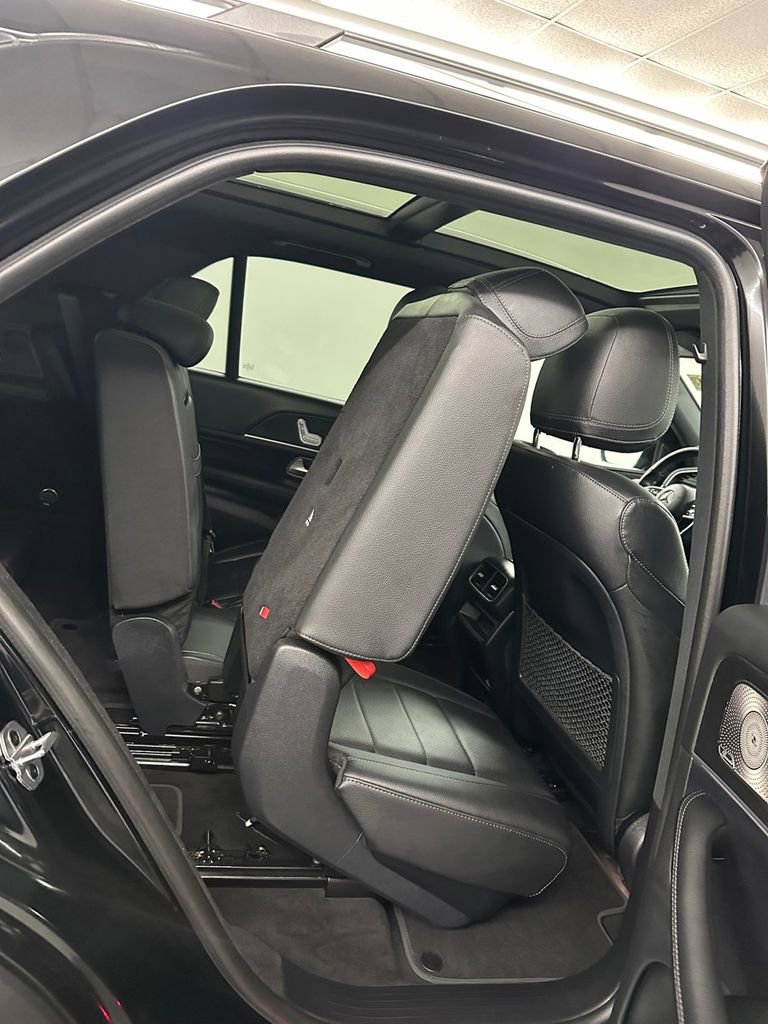 Used 2022 Mercedes-Benz GLE 350 4MATIC w/ 3rd Row Seat Package image 32