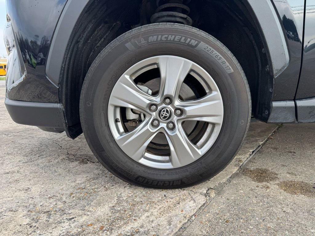 Used 2024 Toyota RAV4 XLE image 11