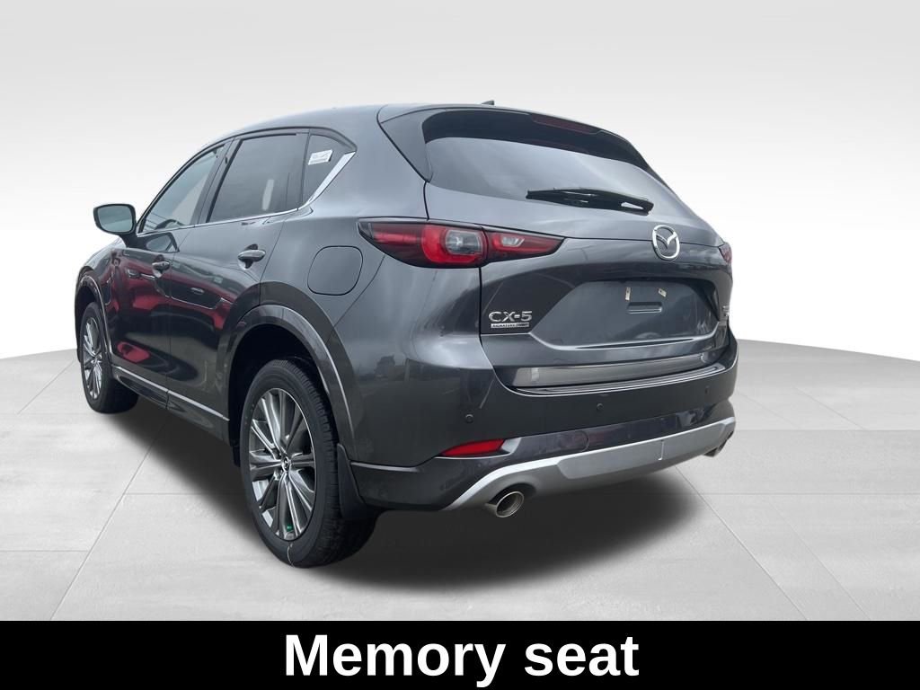 New 2025 MAZDA CX-5 Signature image 6