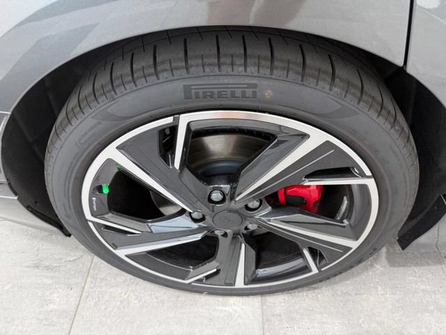 New 2027 Audi S6 e-tron Premium Plus AWD/4WD image 3