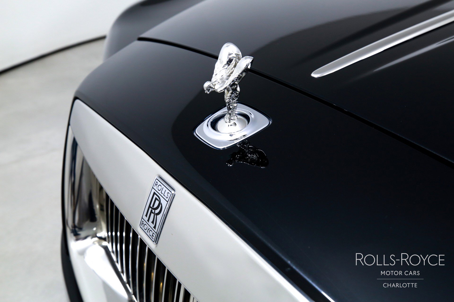 Used 2019 Rolls-Royce Ghost image 37