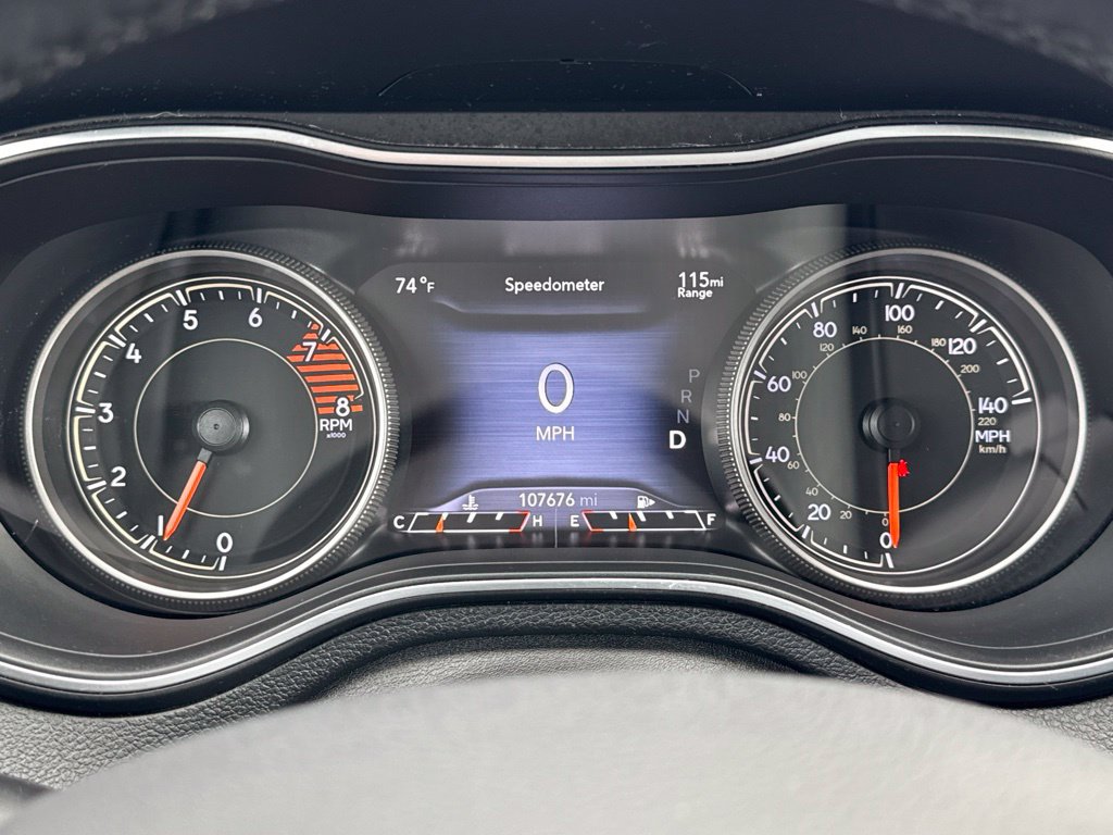 Used 2019 Jeep Cherokee Trailhawk w/ Cold Weather Group AWD/4WD image 24