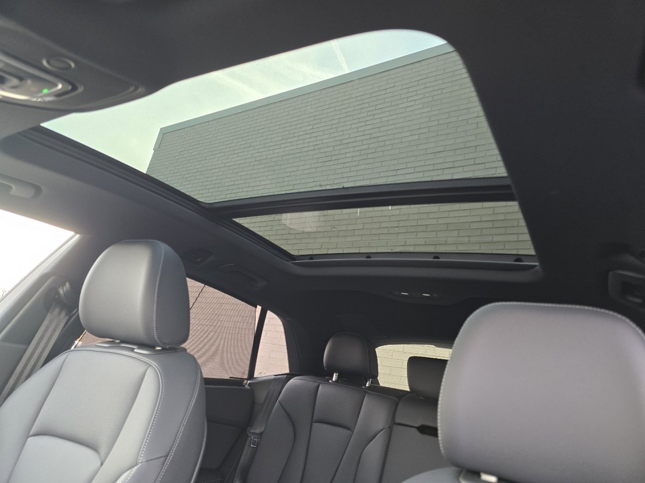 New 2026 Audi Q8 Premium Plus image 4