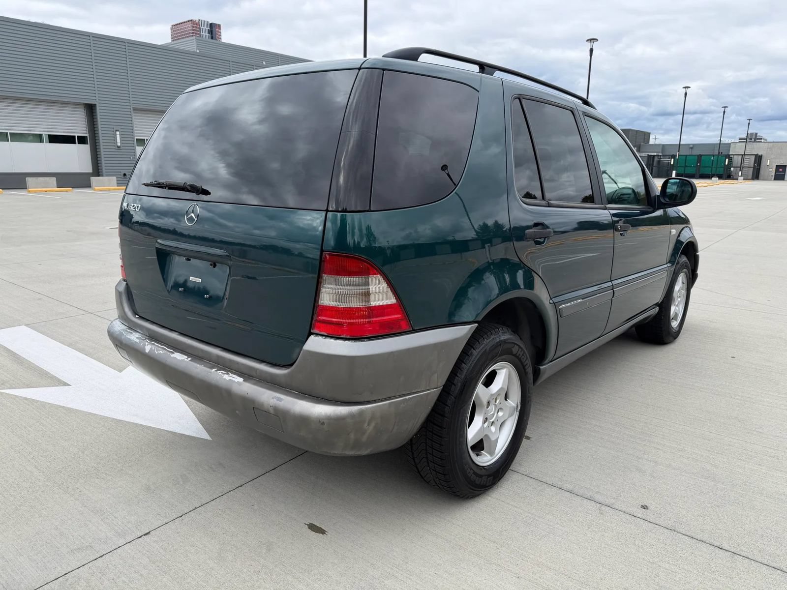 Used 1999 Mercedes-Benz ML 320 4MATIC image 6