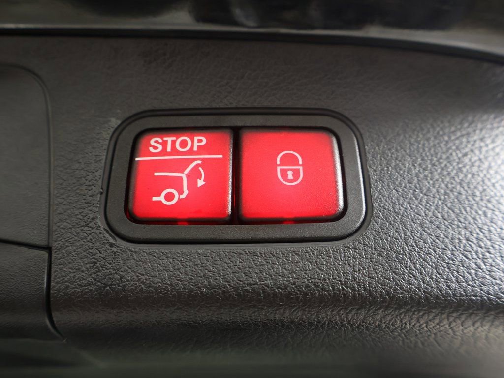 Used 2023 Mercedes-Benz GLA 35 AMG 4MATIC image 15