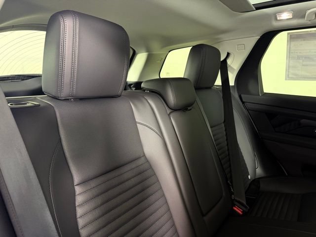 Certified 2025 Land Rover Discovery Sport S AWD/4WD image 31