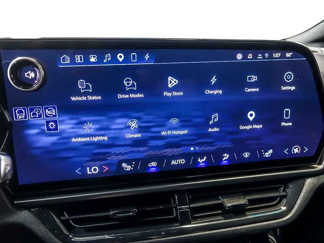 Used 2024 Chevrolet Equinox EV RS FWD image 20