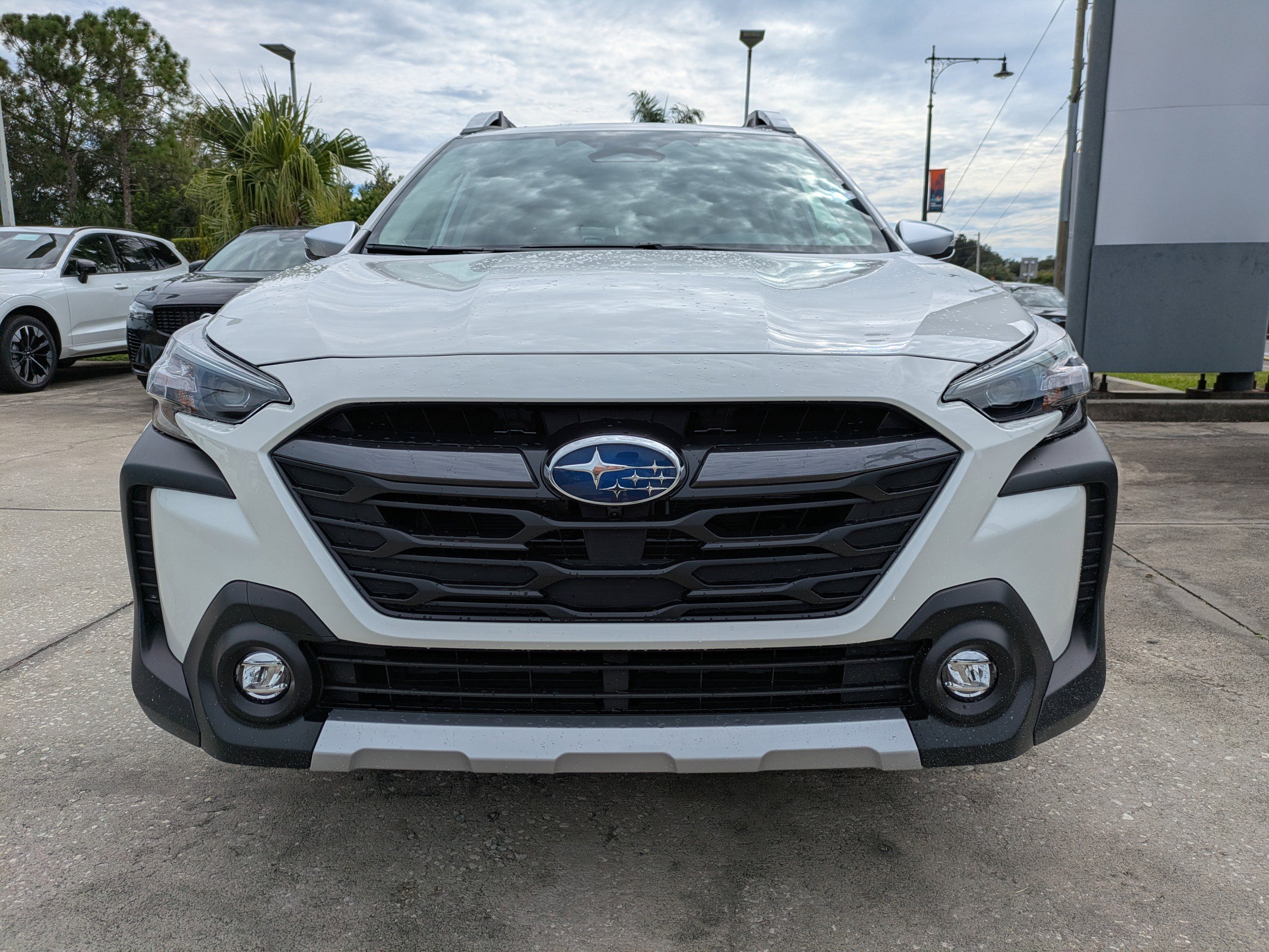 Certified 2025 Subaru Outback Touring XT w/ Popular Package #2 image 9