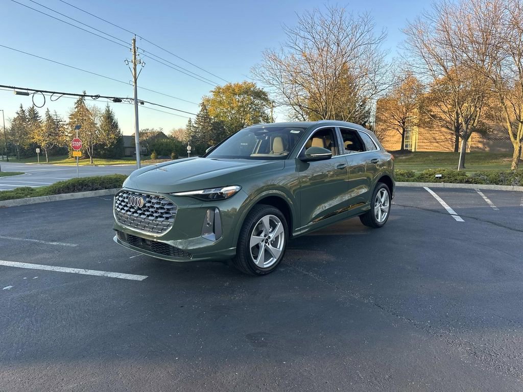 New 2025 Audi Q5 2.0T Premium Plus image 3