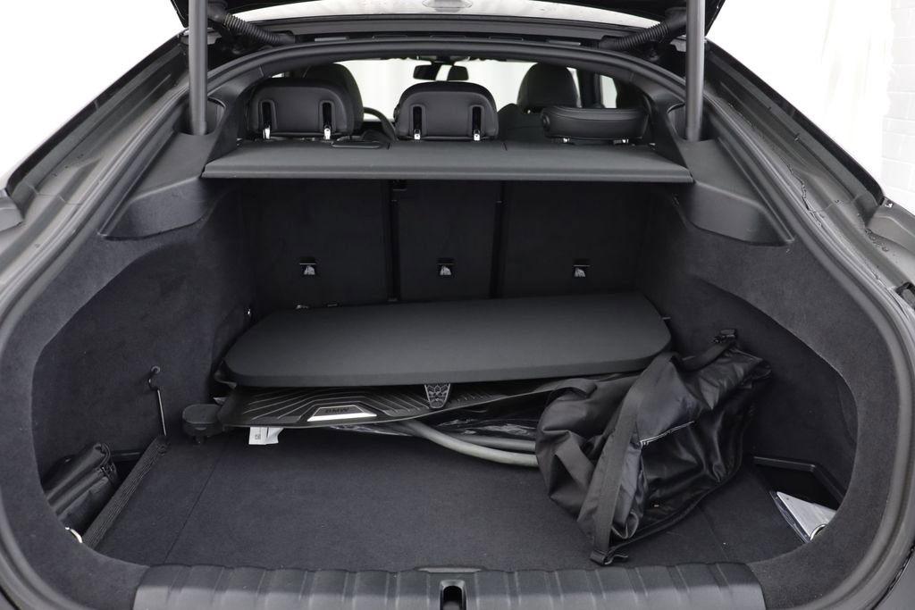 Certified 2025 BMW i4 xDrive40i image 18