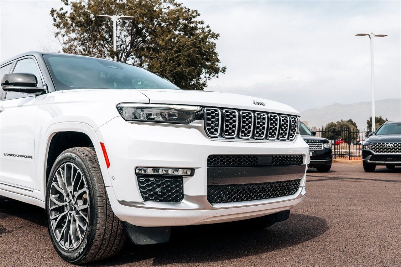 Used 2021 Jeep Grand Cherokee L Summit AWD/4WD image 10