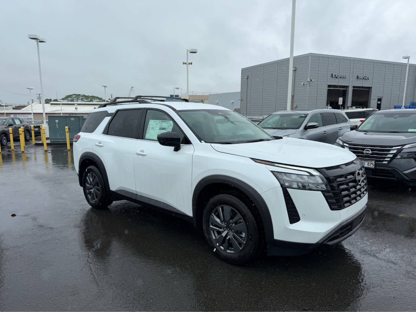 New 2026 Nissan Pathfinder SV FWD image 2