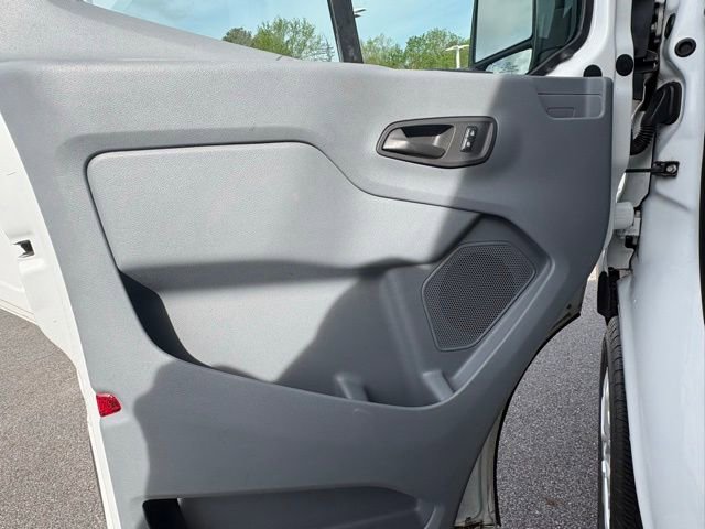Used 2018 Ford Transit 350 XLT image 24