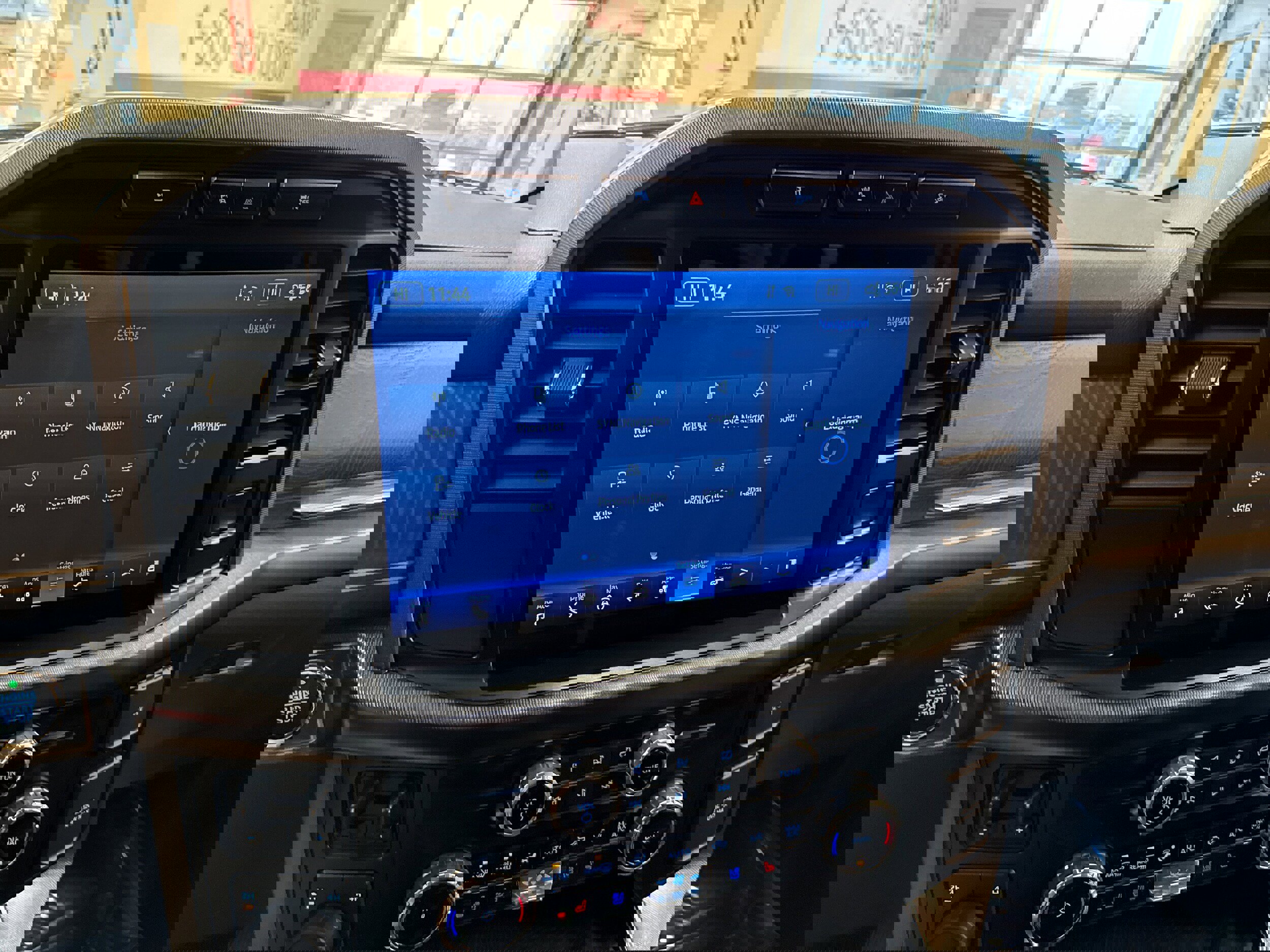 Used 2023 Ford F150 Platinum image 38