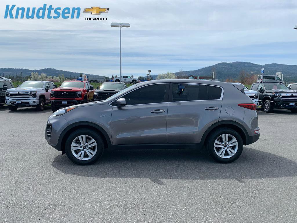 Used 2017 Kia Sportage LX AWD/4WD image 4