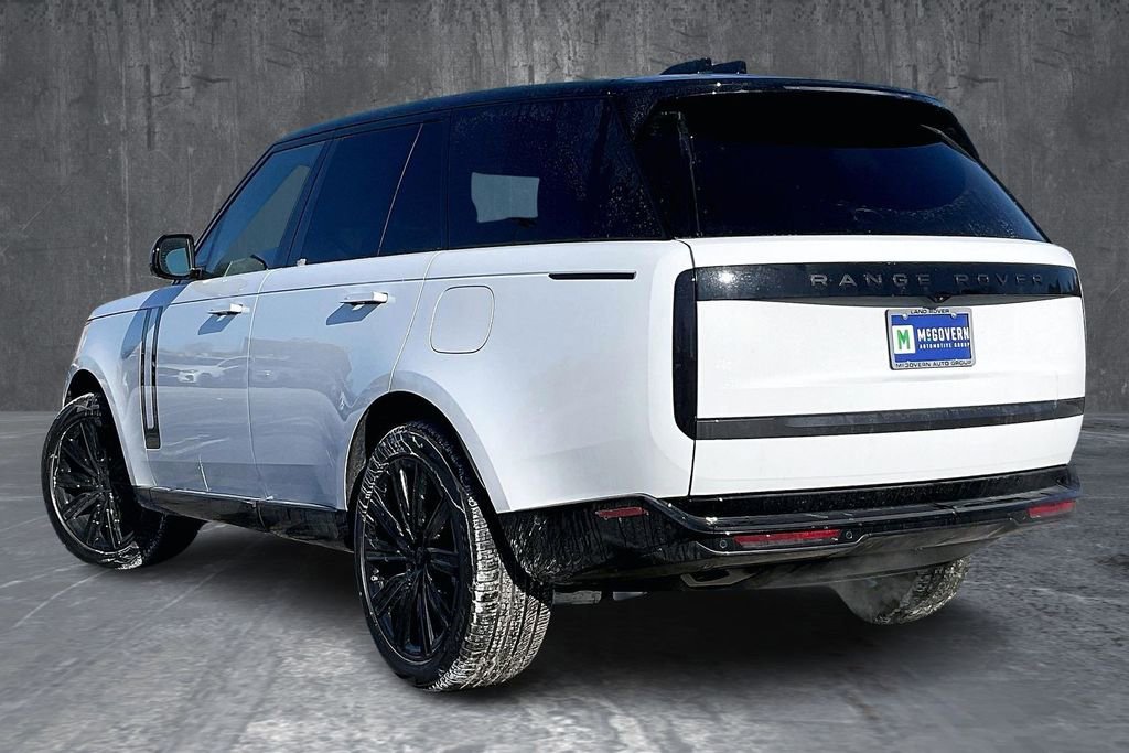New 2026 Land Rover Range Rover SE image 3