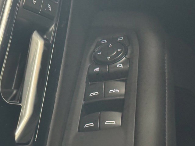 New 2026 Chevrolet Tahoe Z71 w/ Comfort Package AWD/4WD image 15
