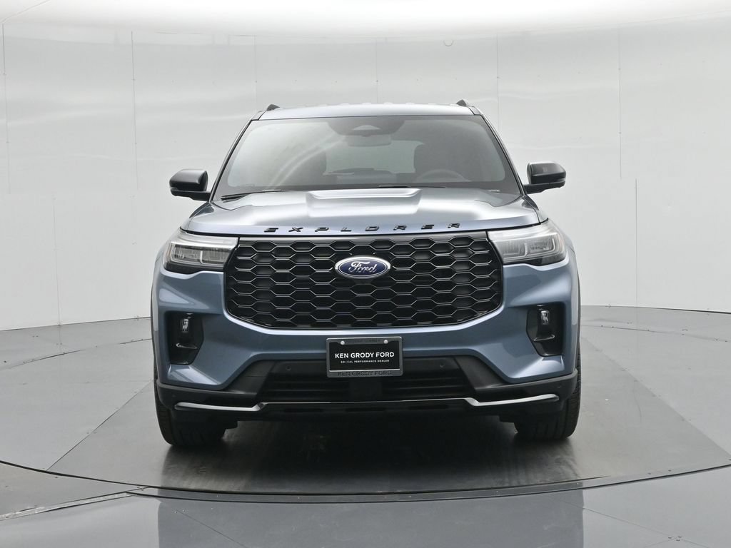 New 2026 Ford Explorer ST-Line w/ ST-Line Street Pack RWD image 27