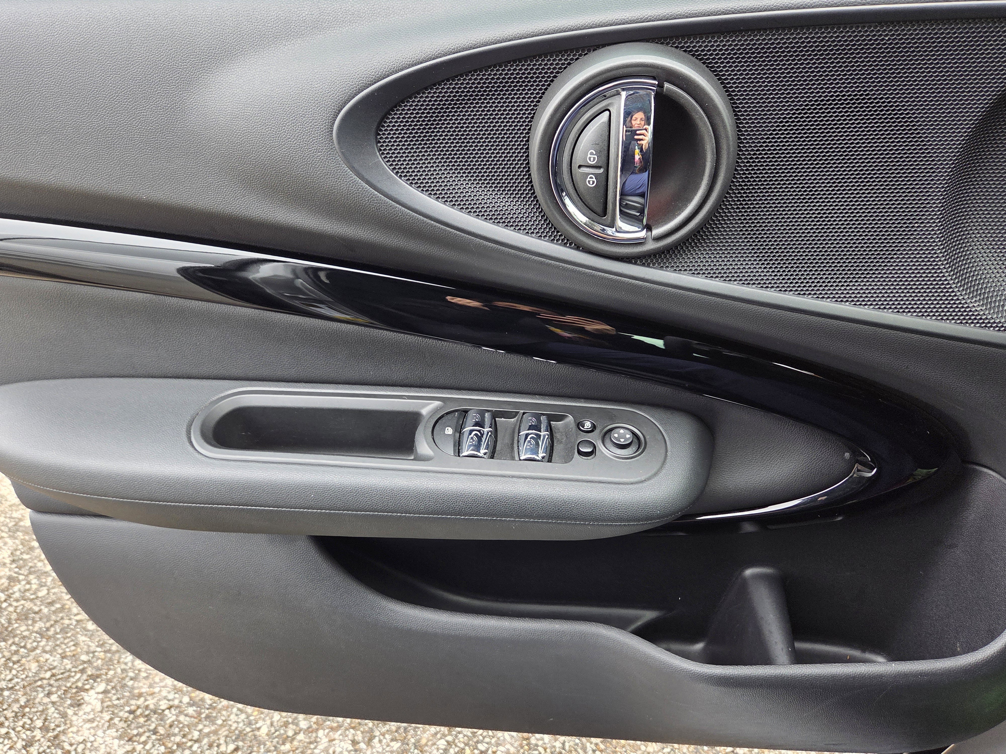 Used 2024 MINI Cooper Clubman S image 9