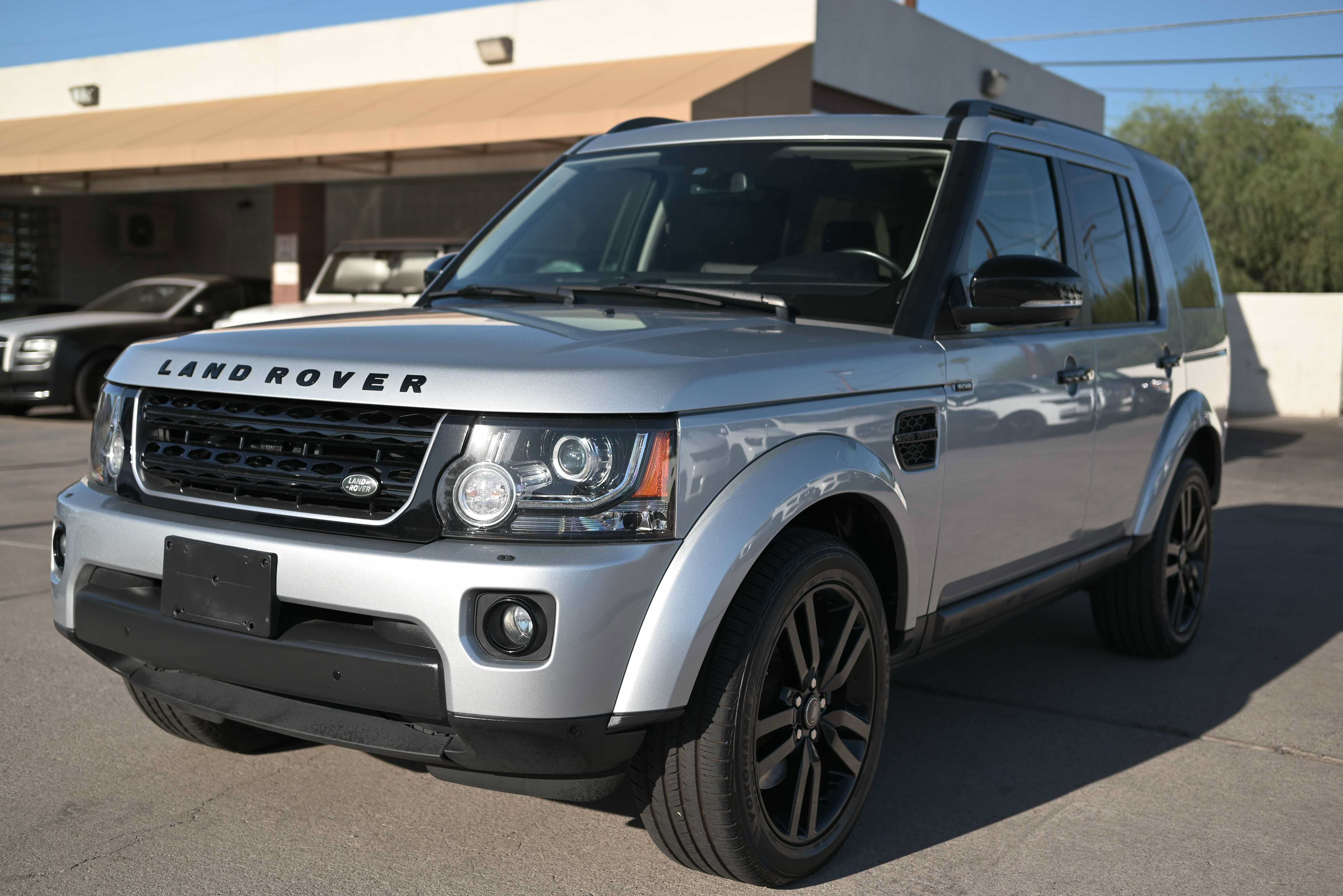 Used 2014 Land Rover LR4 HSE AWD/4WD image 1