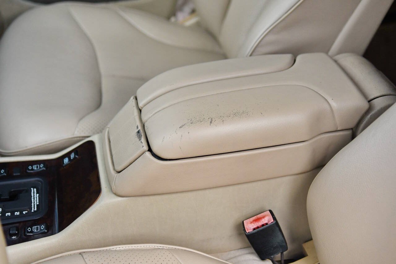 Used 1998 Mercedes-Benz S 420 image 29