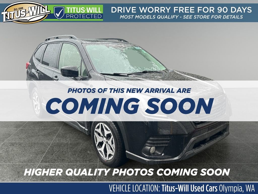 Used 2022 Subaru Forester Premium image 1