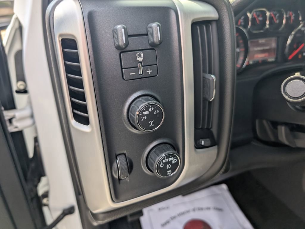 Used 2015 GMC Sierra 1500 SLE w/ SLE Value Package image 17