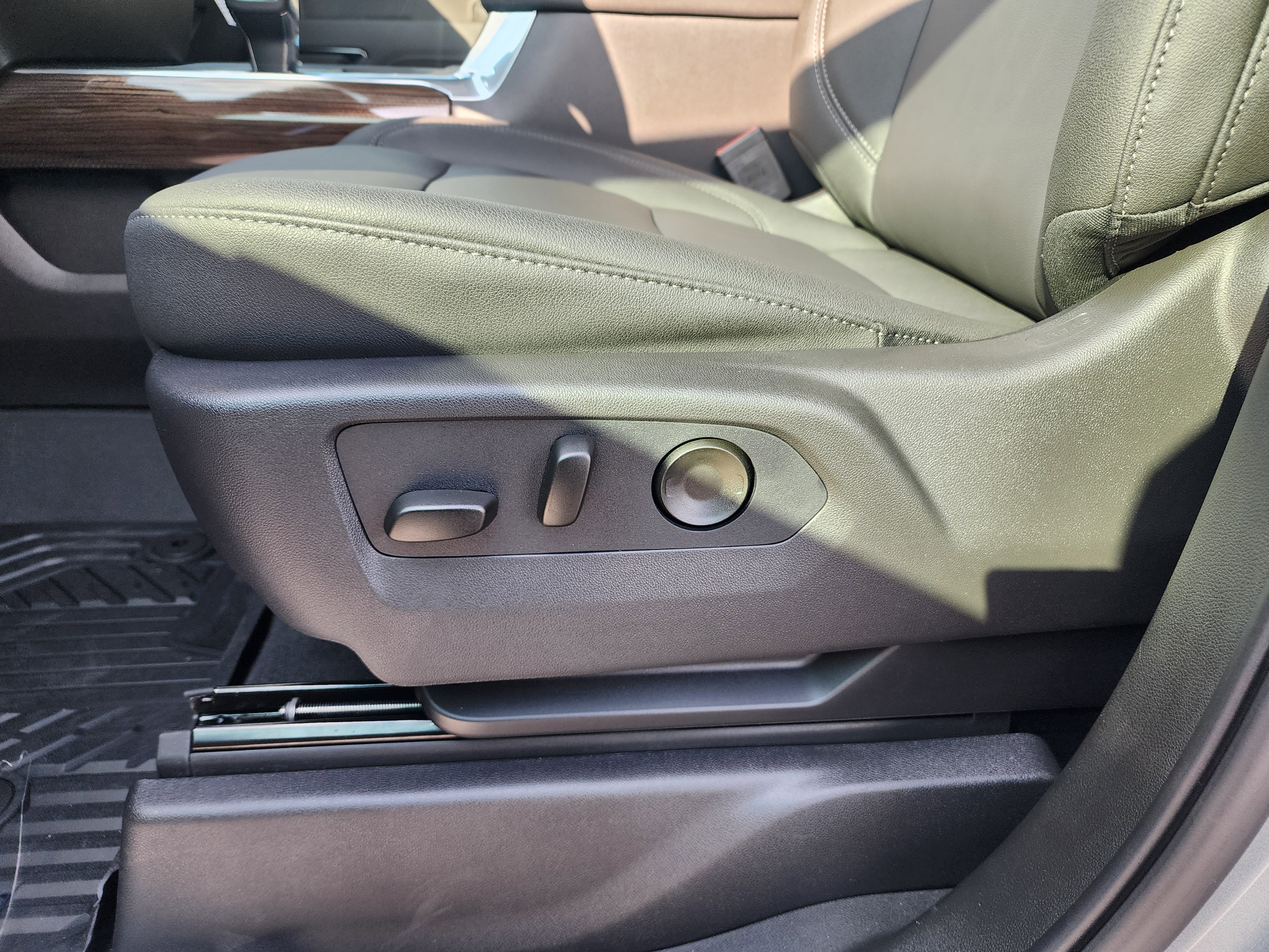 New 2026 Chevrolet Silverado 1500 LT Trail Boss w/ LT Trail Boss Premium Package image 26