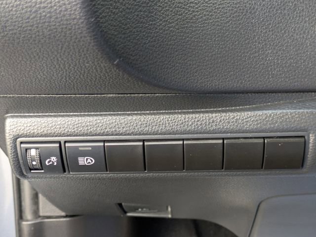 Used 2024 Toyota Corolla LE image 22