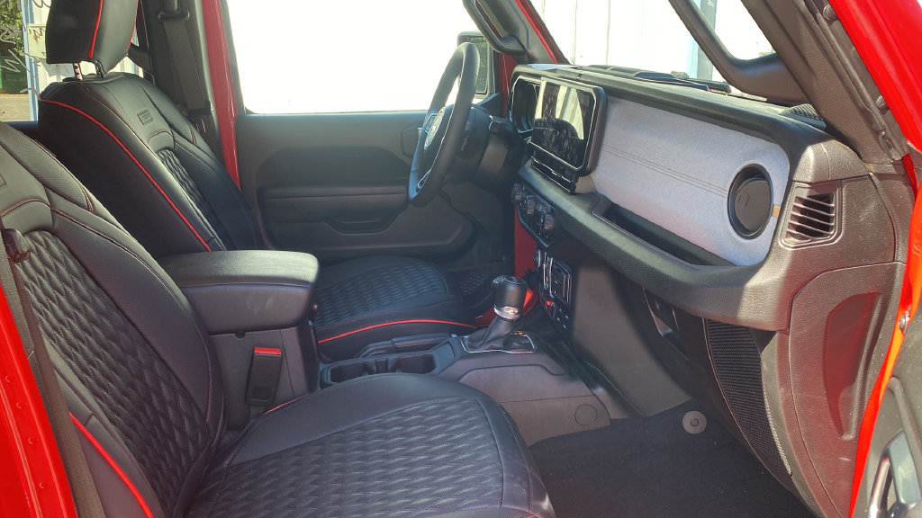 Used 2025 Jeep Wrangler Unlimited Sport S 4xe AWD/4WD image 12