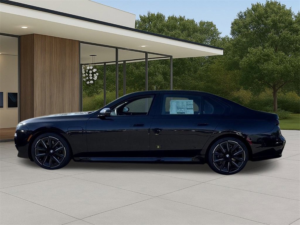 New 2025 BMW 750e xDrive w/ Premium Package image 8